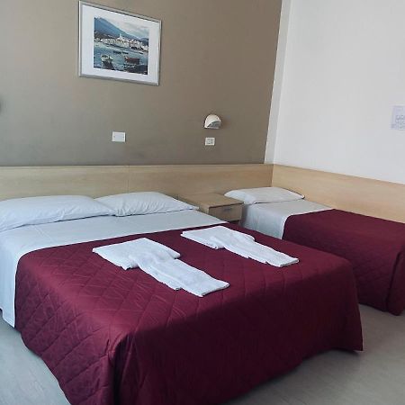Hotel New Primula ริมินี ภายนอก รูปภาพ